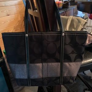 Coach purse- new condition